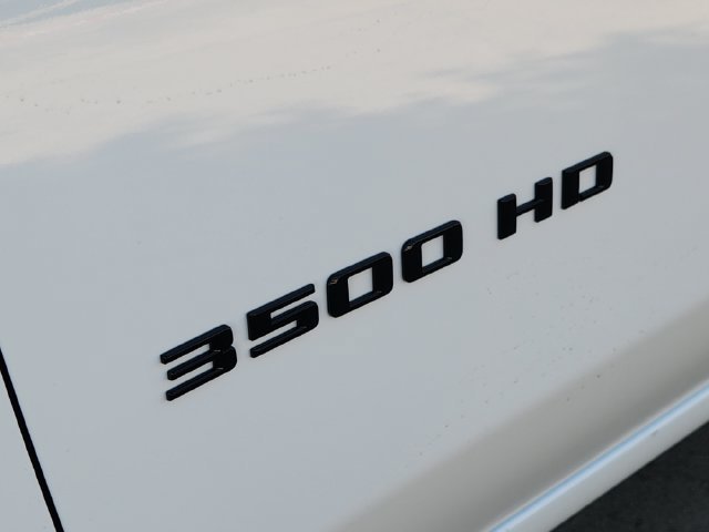 2026 Chevrolet Silverado 3500 HD LT - Photo 10