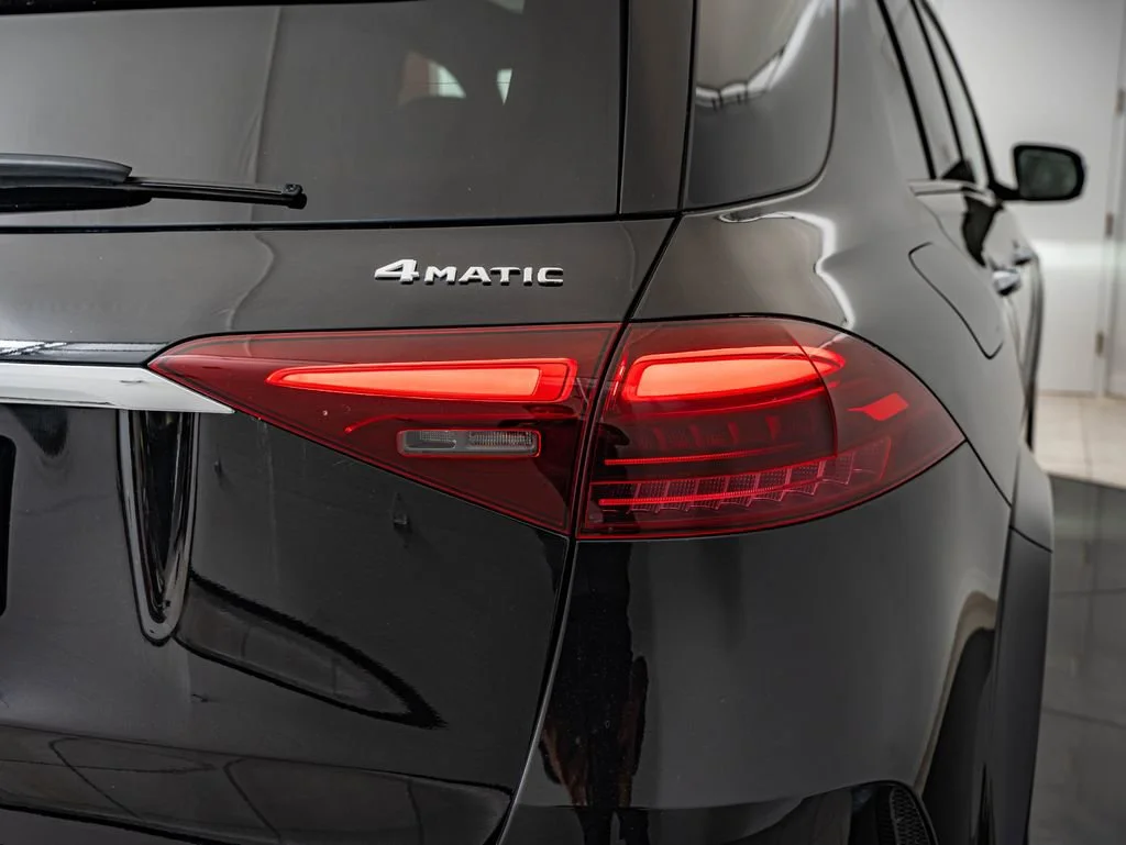 Used 2025 Obsidian Black Metallic Mercedes-Benz GLE 350 image 15