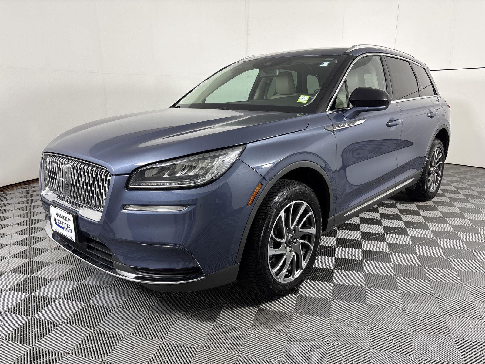 Used 2022 Ocean Drive Blue Metallic Tinted Clearciat Lincoln Standard image 3