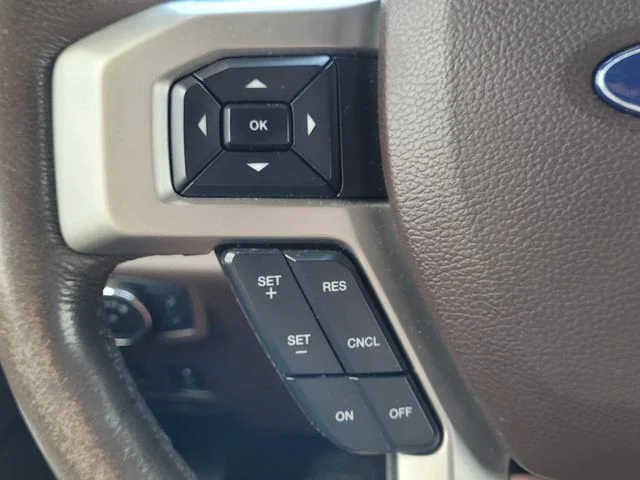 Used 2020  Ford XL image 20