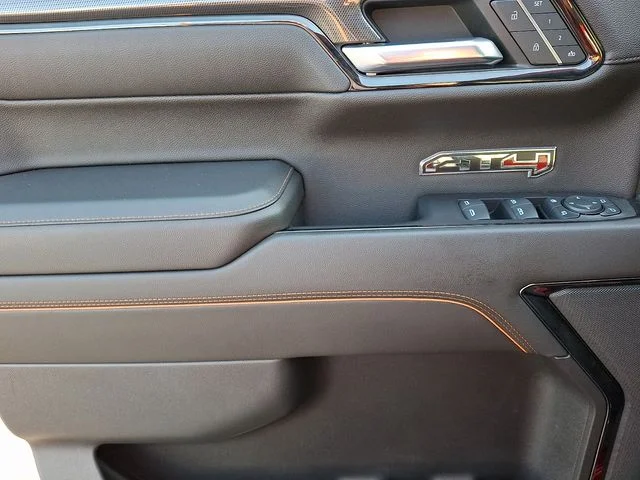 Used 2022 Red GMC AT4 image 12