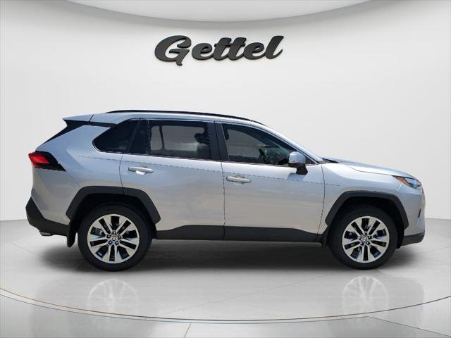 Certified Used 2024 SILVER SKY METALLIC Toyota  image 3