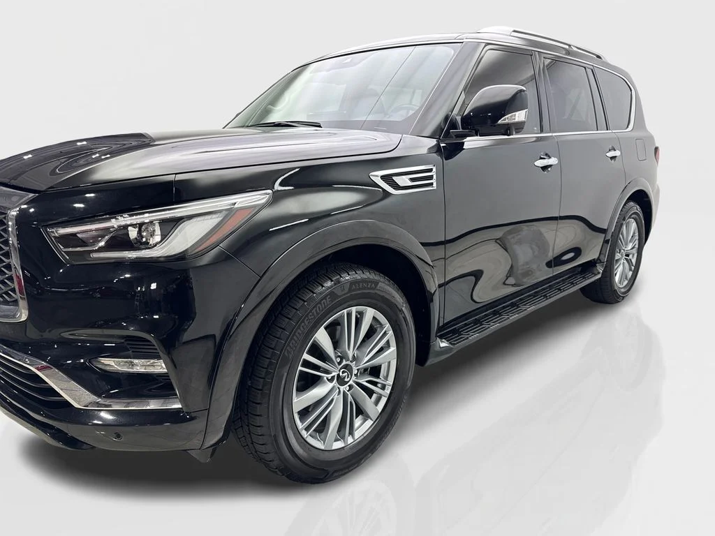 Used 2023 Black INFINITI LUXE image 11
