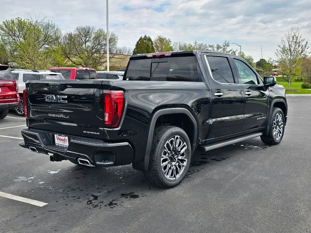 2026 GMC Sierra 1500 Denali Ultimate - Photo 9
