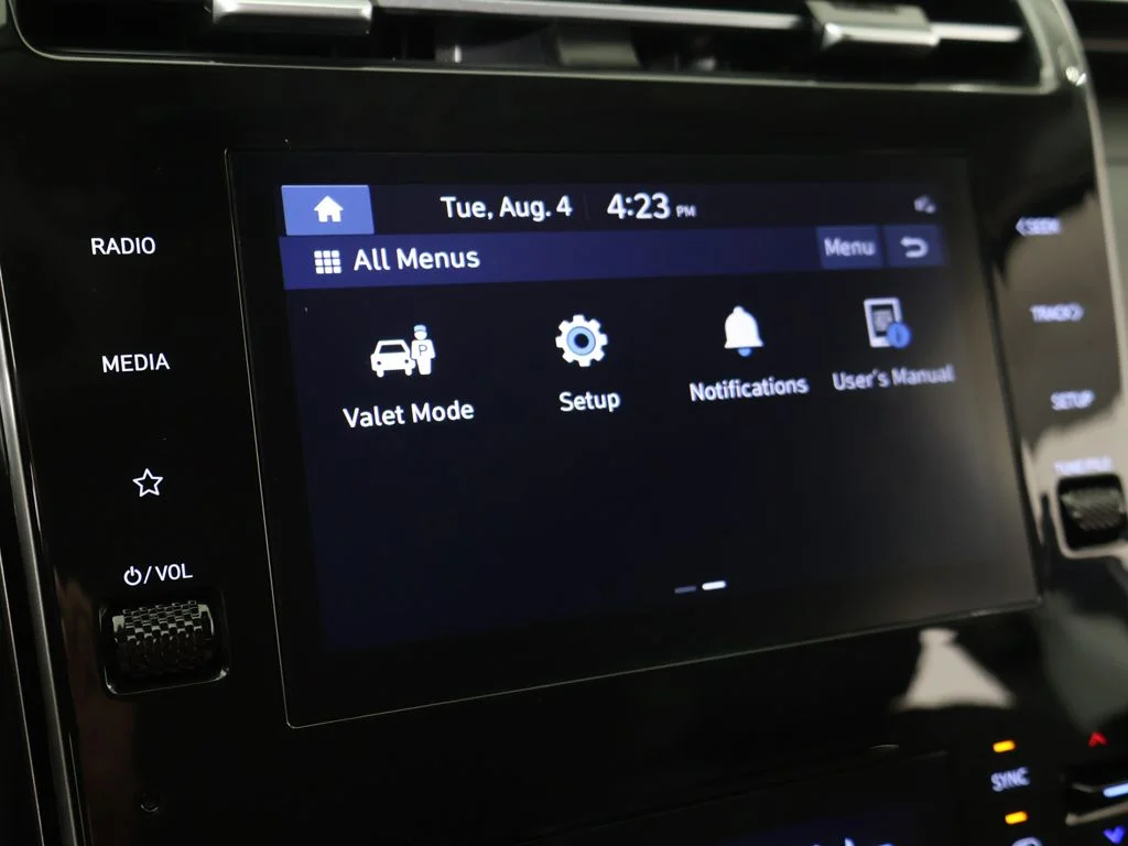 Used 2024 White Pearl Hyundai SEL image 48