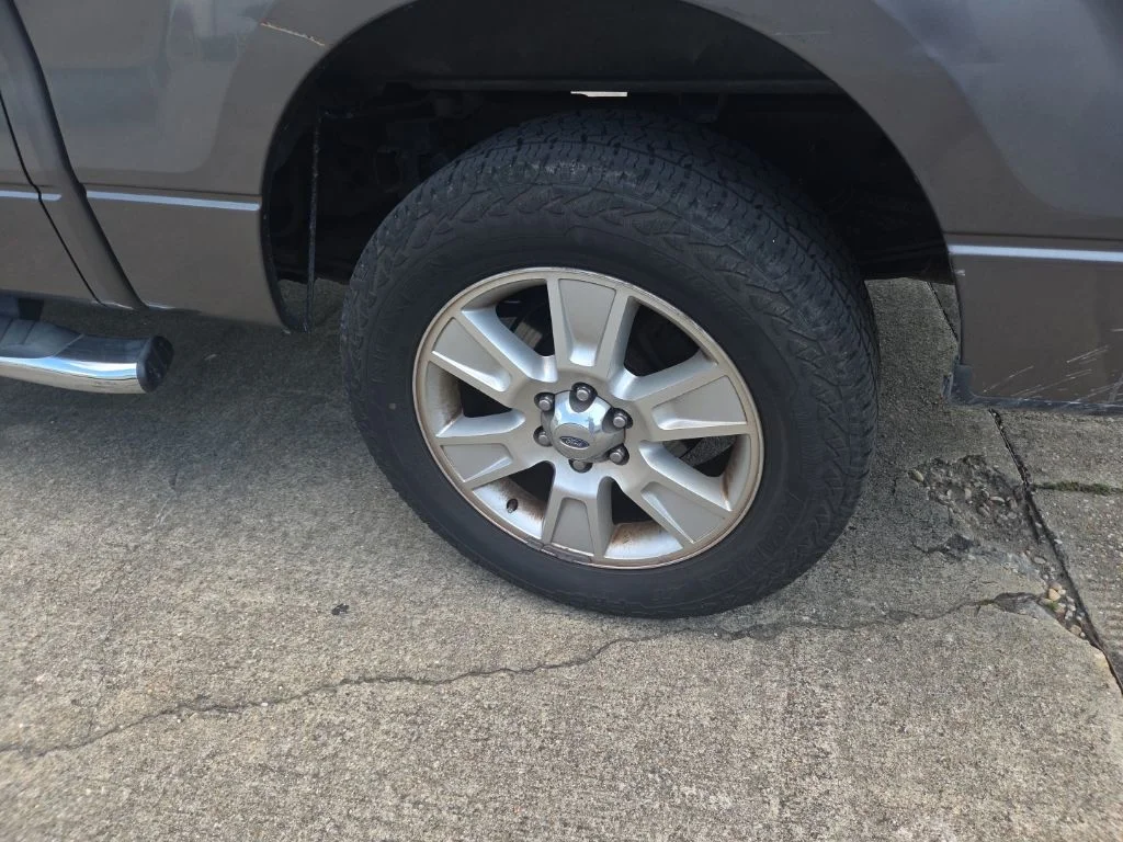 Used 2012 Sterling Gray Metallic Ford XLT image 19