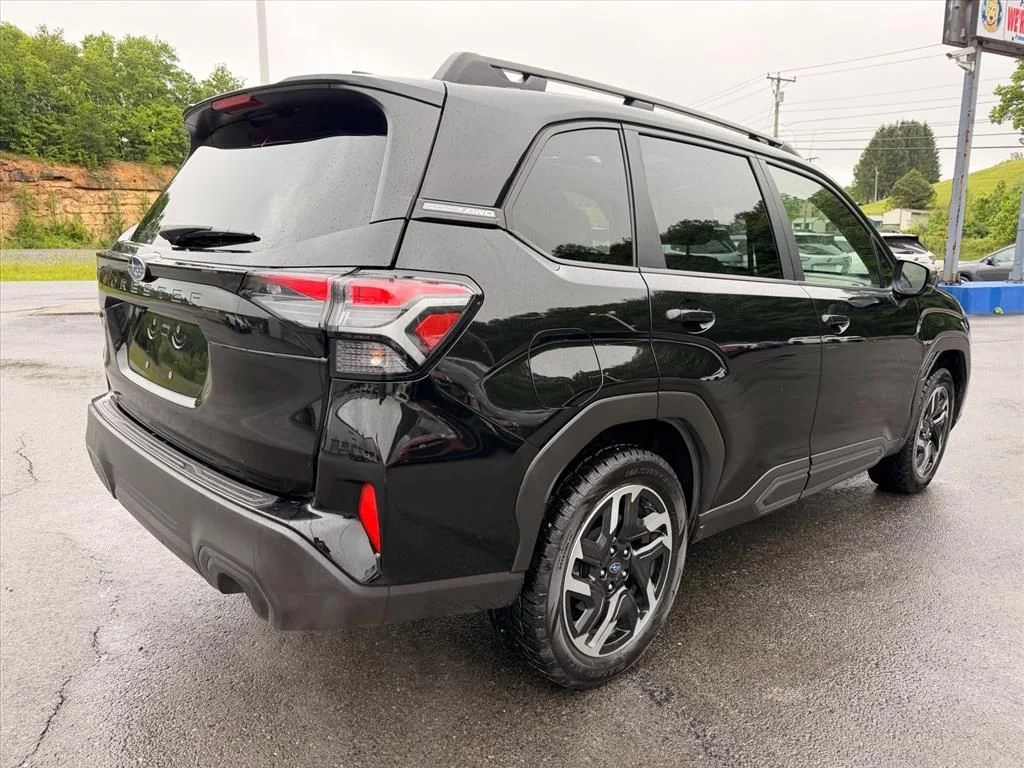 Used 2025 Black Subaru Limited image 14