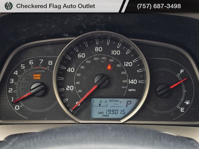 Used 2014 Pyrite Mica Toyota LE image 9