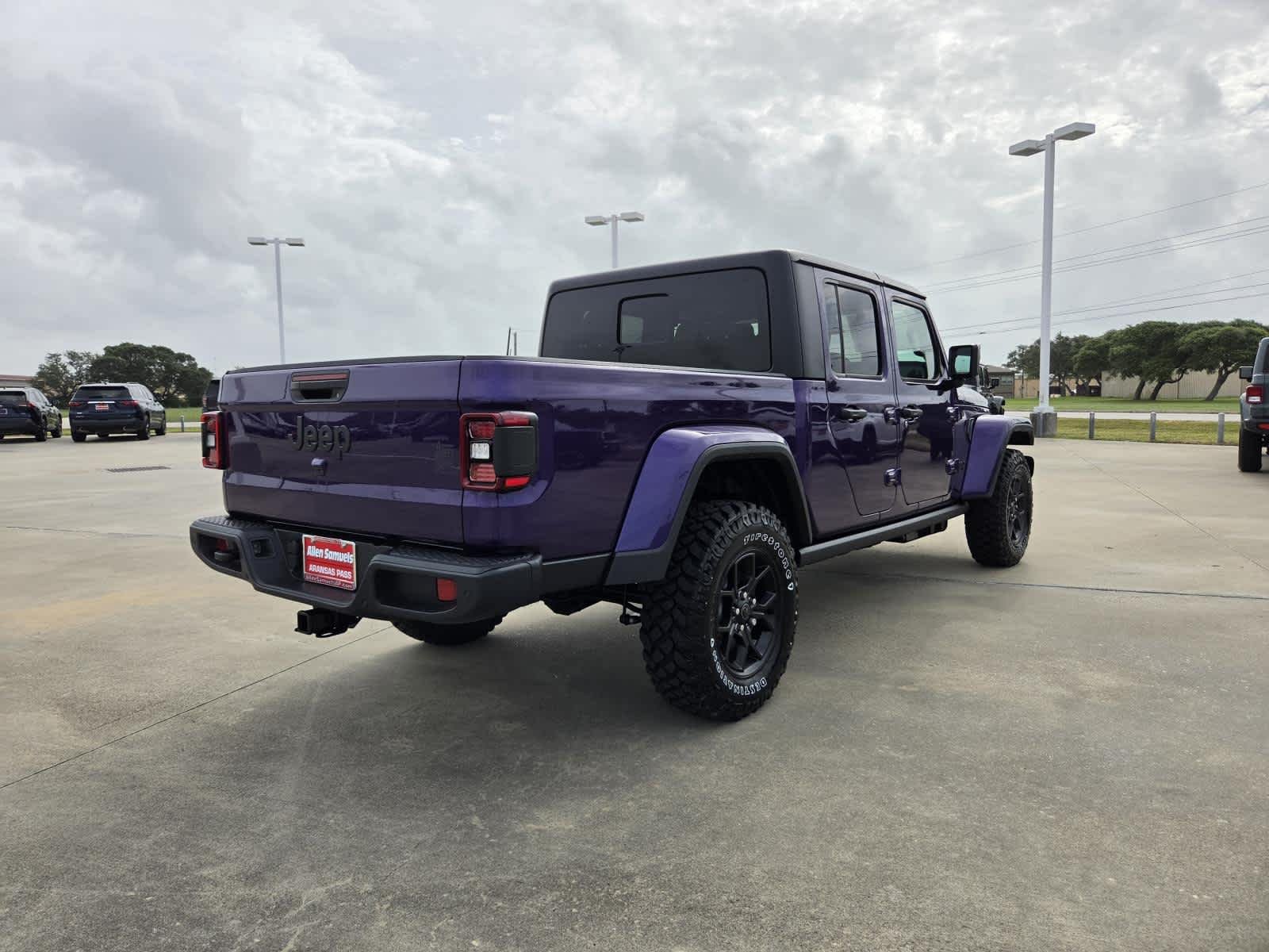 New 2026 Reign Jeep Willys image 5