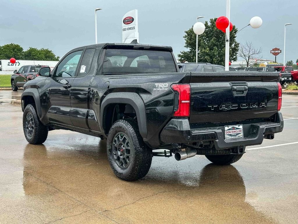 2026 Toyota Tacoma TRD PreRunner - Photo 7
