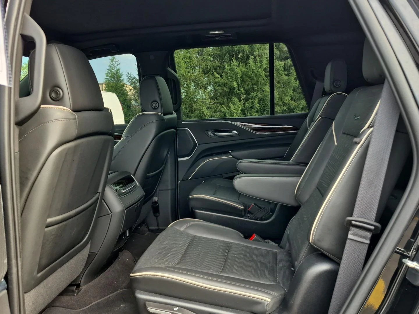 Used 2023 Black Raven Cadillac 4WD Premium Luxury image 9
