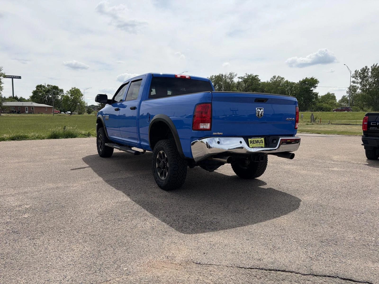 Used 2018  Ram Tradesman image 5