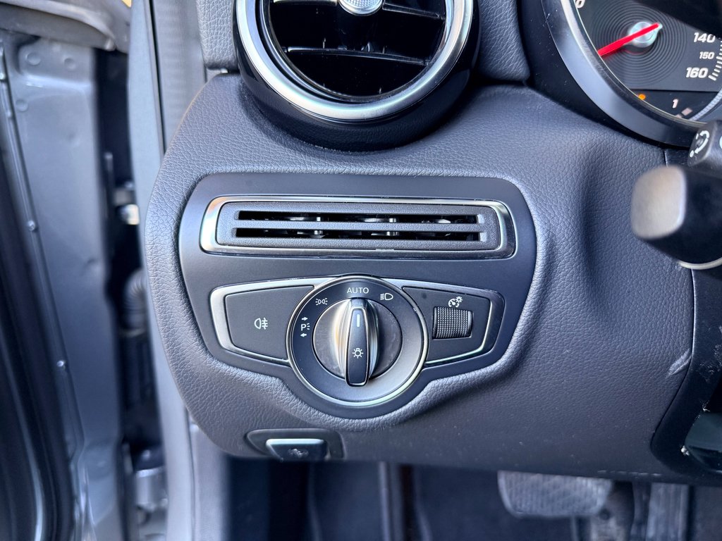 Used 2018 Selenite Grey Metallic Mercedes-Benz C300 4MATIC® image 17