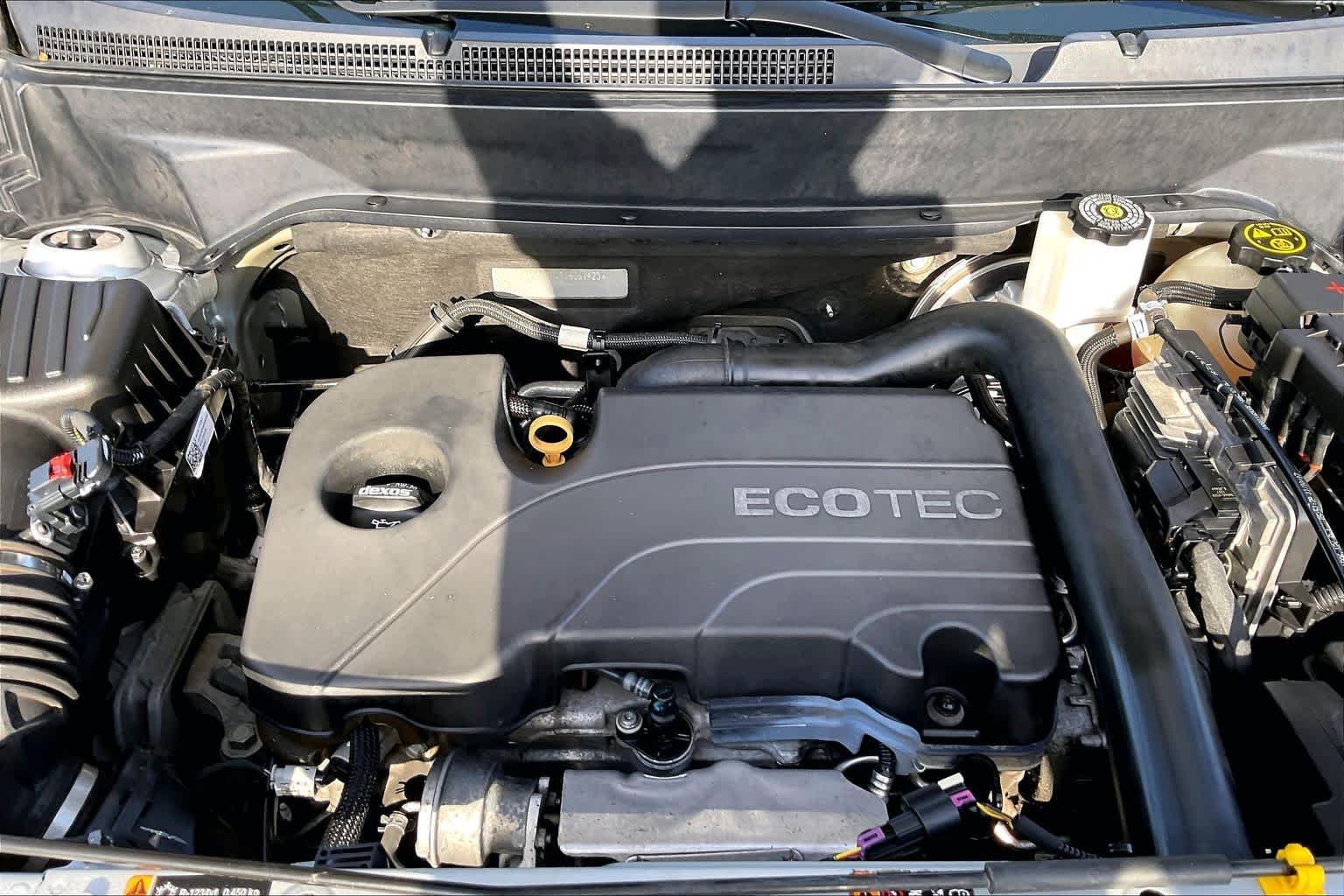 Used 2018 Silver Ice Metallic Chevrolet LT image 30