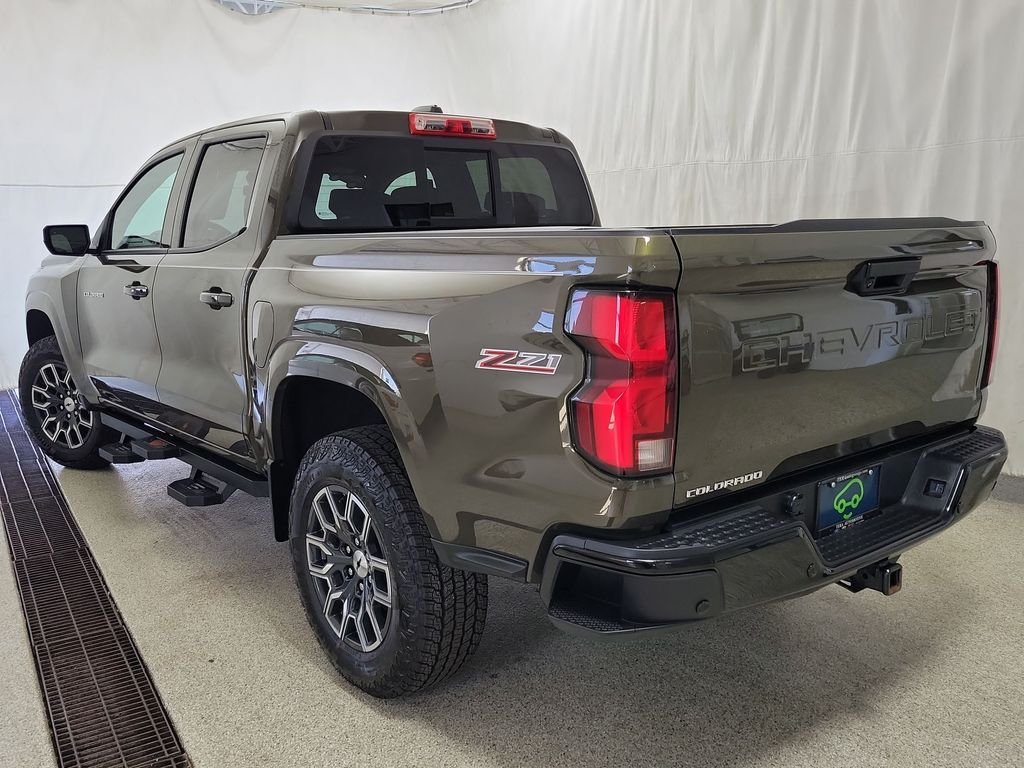 Used 2024 Brown Chevrolet Z71 image 7