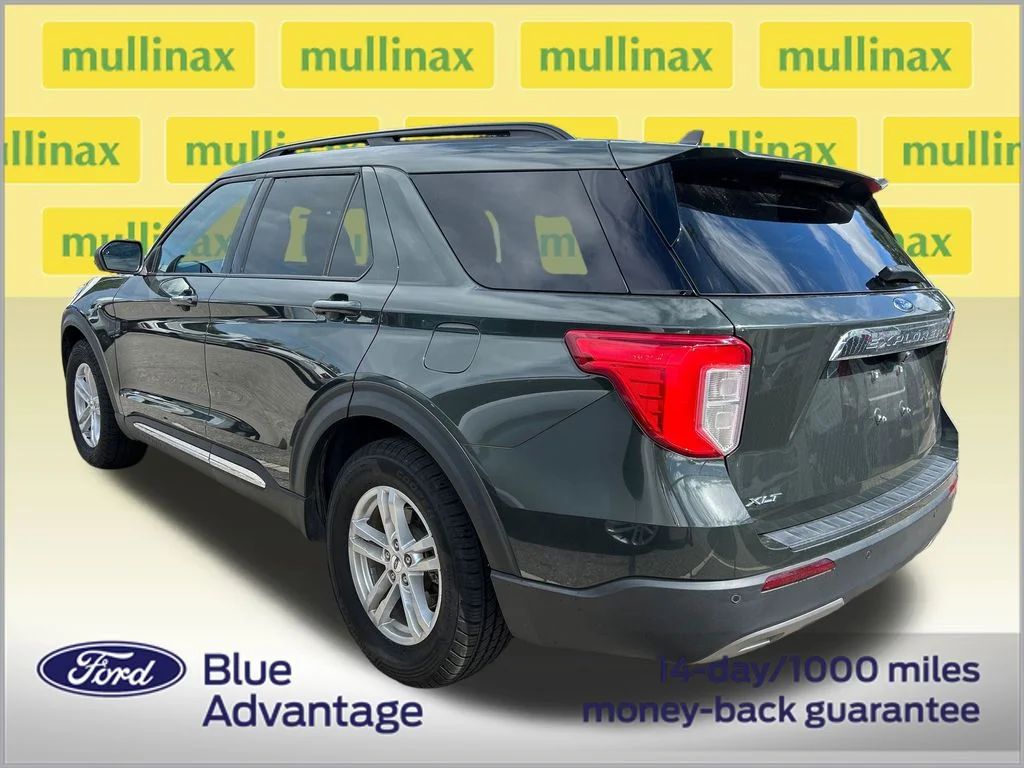 Certified Used 2022 Green Ford XLT image 3