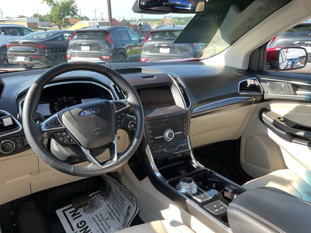 Used 2020 Rapid Red Metallic Tinted Clearcoat Ford Titanium image 18