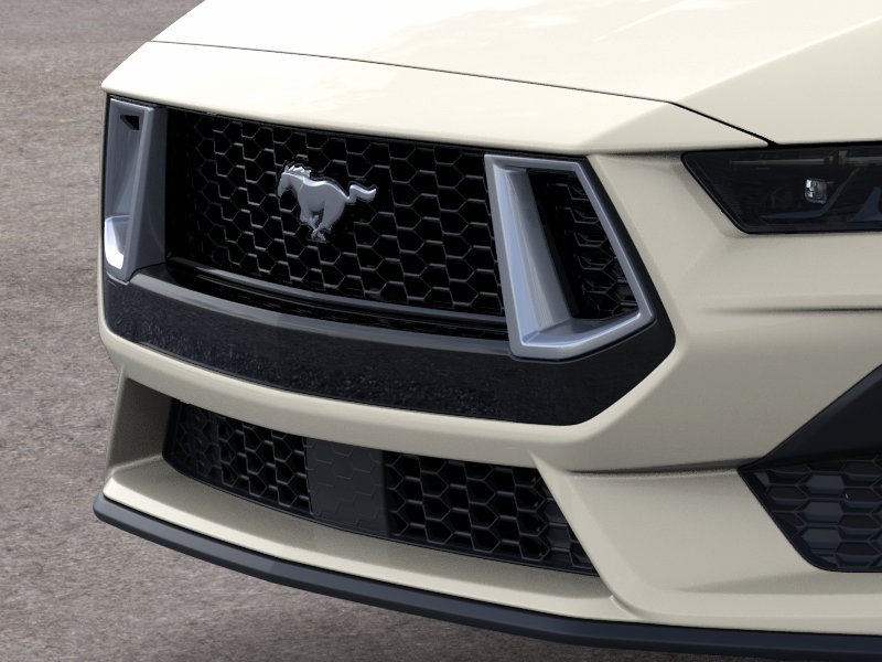 2025 Ford Mustang GT Premium Convertible - Photo 17