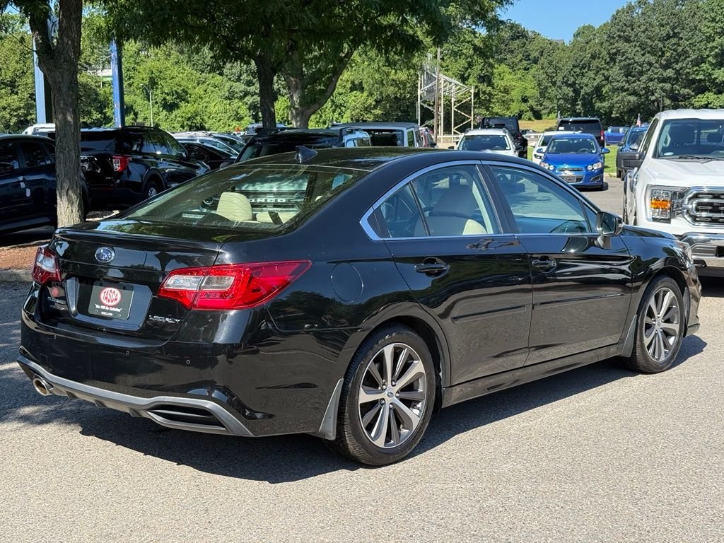 Used 2019 Black Subaru 2.5i image 9
