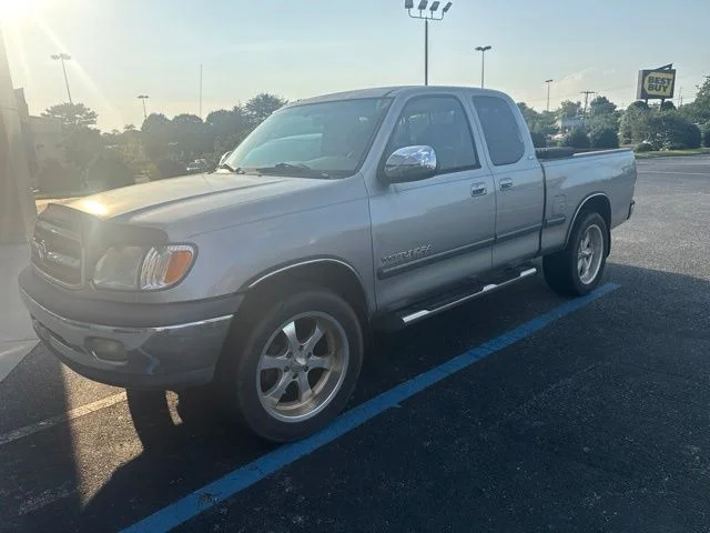 2002 Toyota Tundra SR5 Access Cab 4AT's photo
