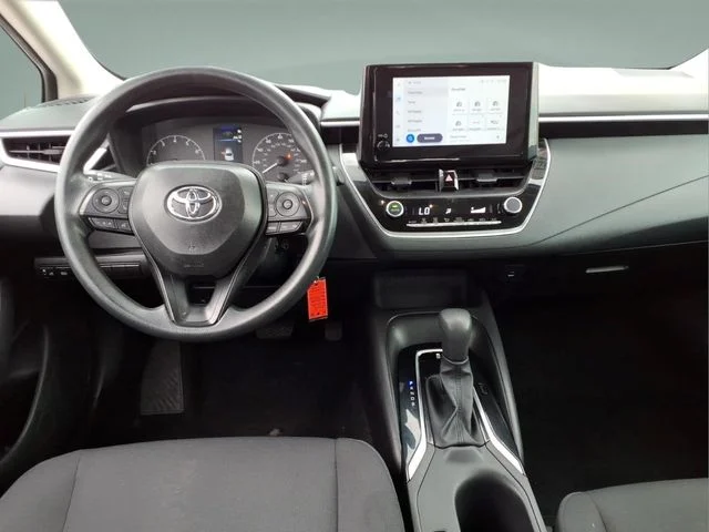 2025 Toyota Corolla LE - Photo 16