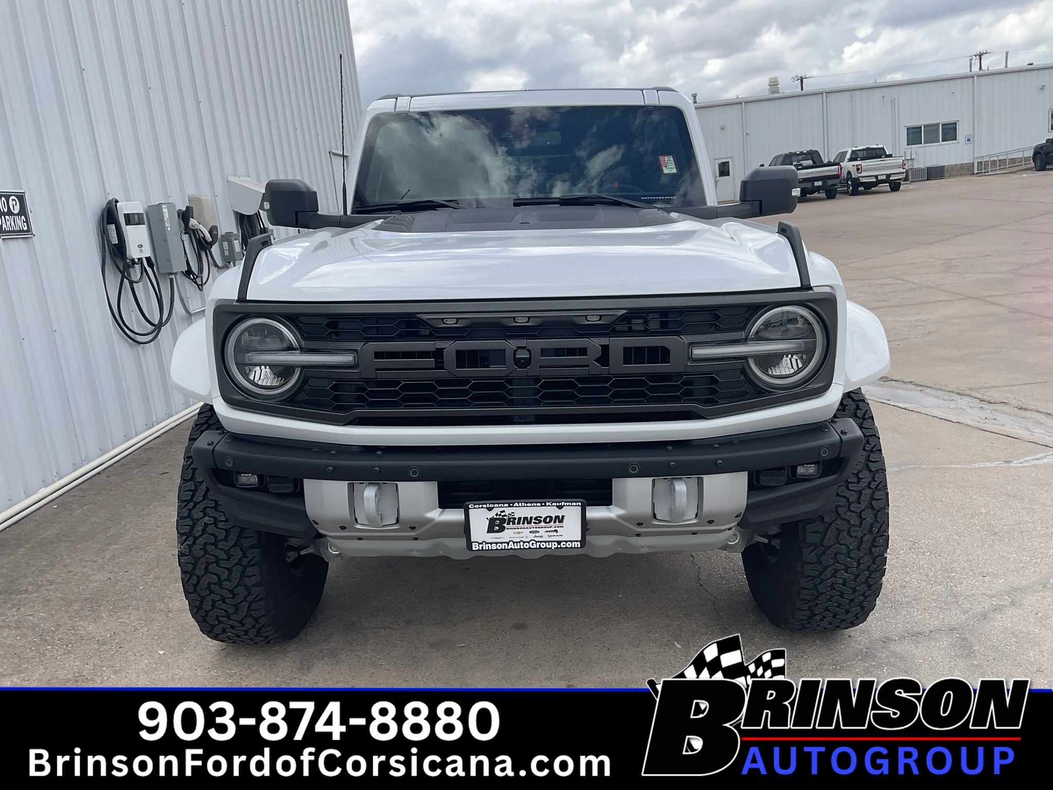 Used 2025 Oxford White Ford Raptor image 2