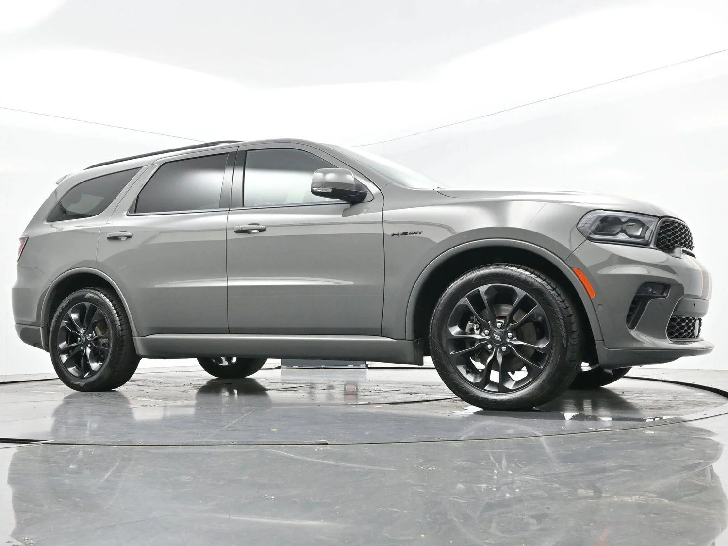 Used 2022 Destroyer Gray Clearcoat Dodge Orange Sport image 43