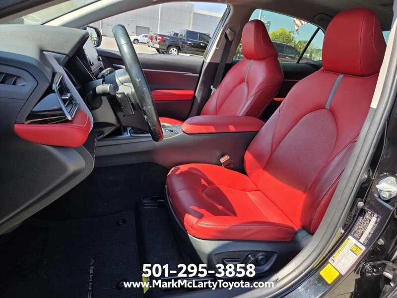 Used 2022 BLACK TOYOTA XSE AUTO image 9