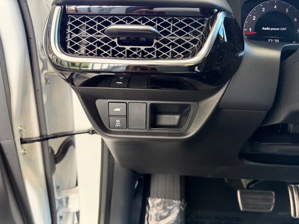New 2026 Platinum White Pearl Acura A-Spec Advance Package image 17