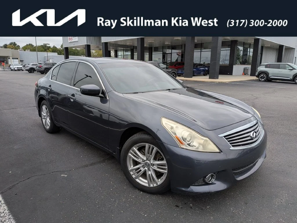 2011 INFINITI G37 Sedan