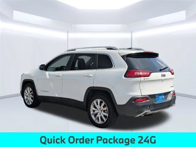 Used 2017 White Jeep Limited image 4
