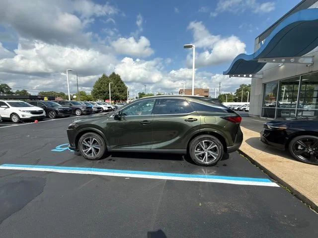 Used 2024 Nori Green Pearl Lexus 350h Premium image 8