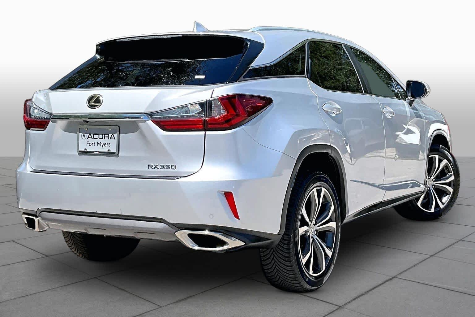 Used 2016 Silver Lining Metallic Lexus  image 13