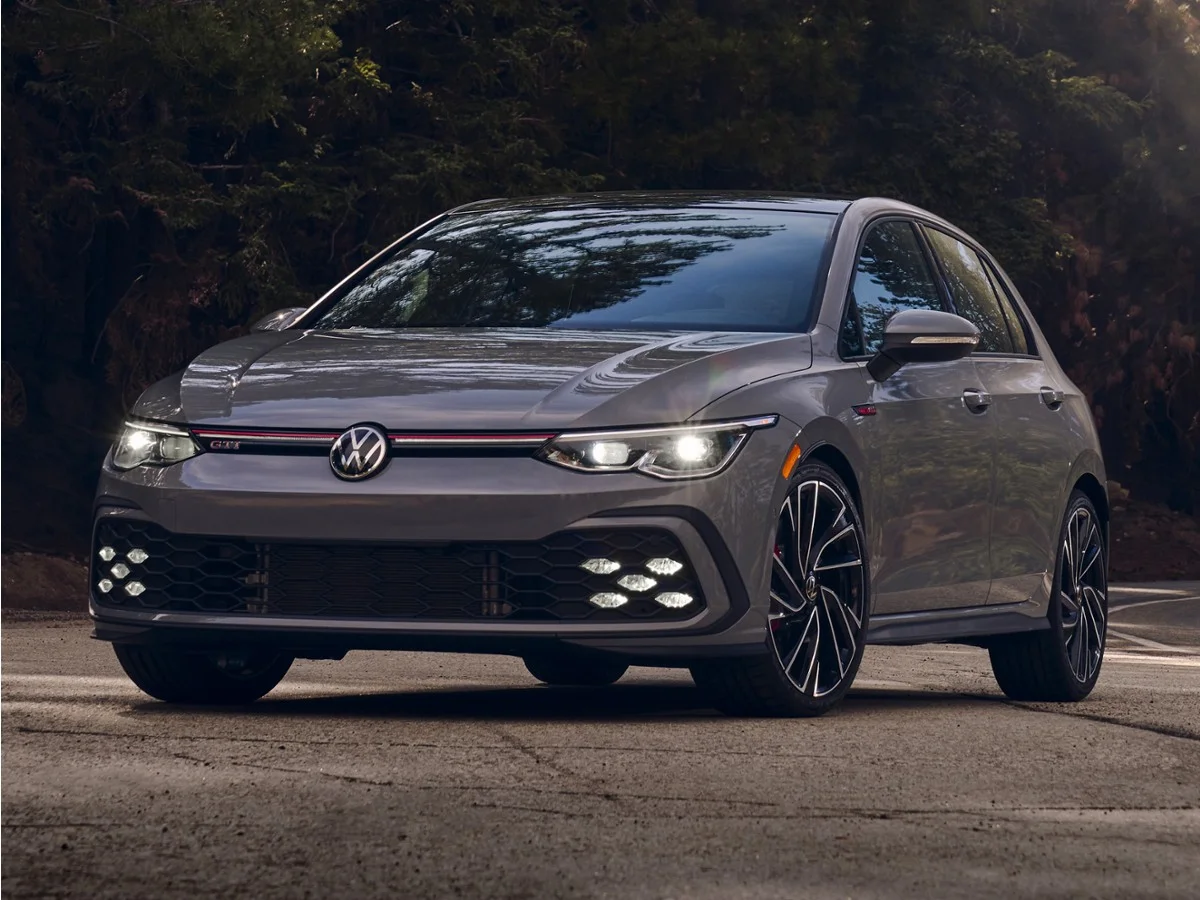 2022 Volkswagen Golf GTI 2.0T S 4-door's photo