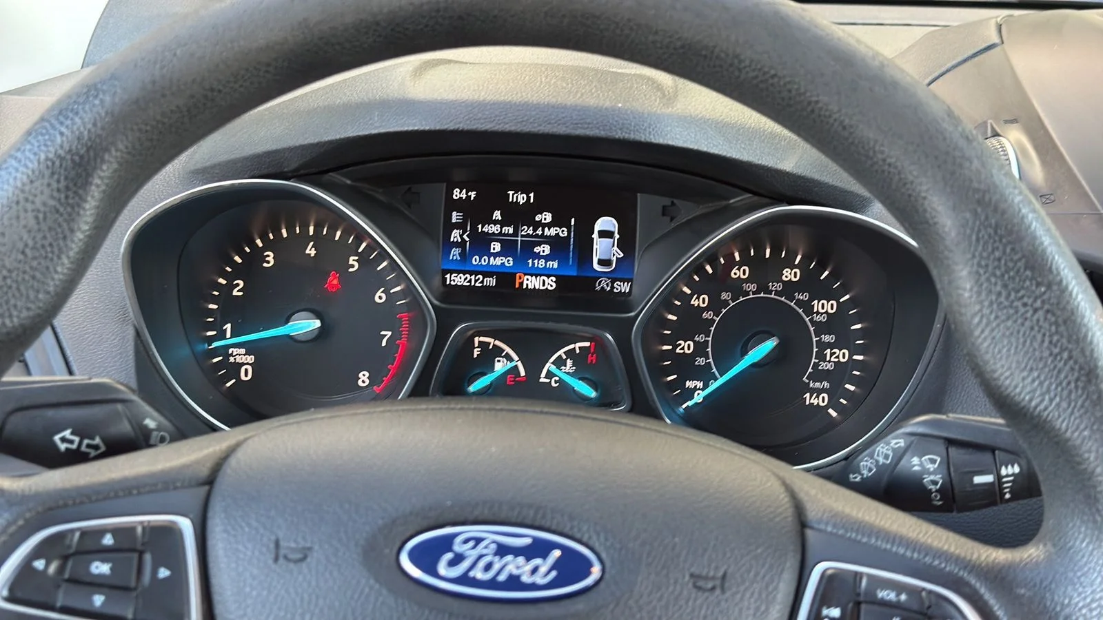 Used 2018 Blue Ford SE image 13