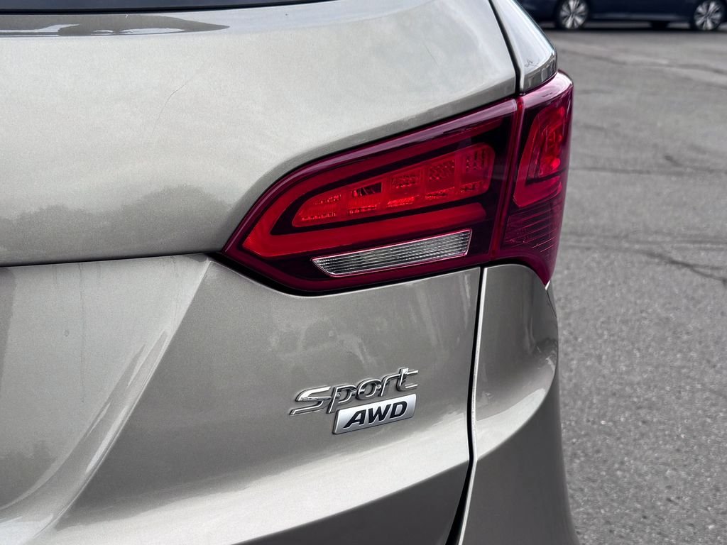 Used 2017 Gray Hyundai 2.4 Base image 10