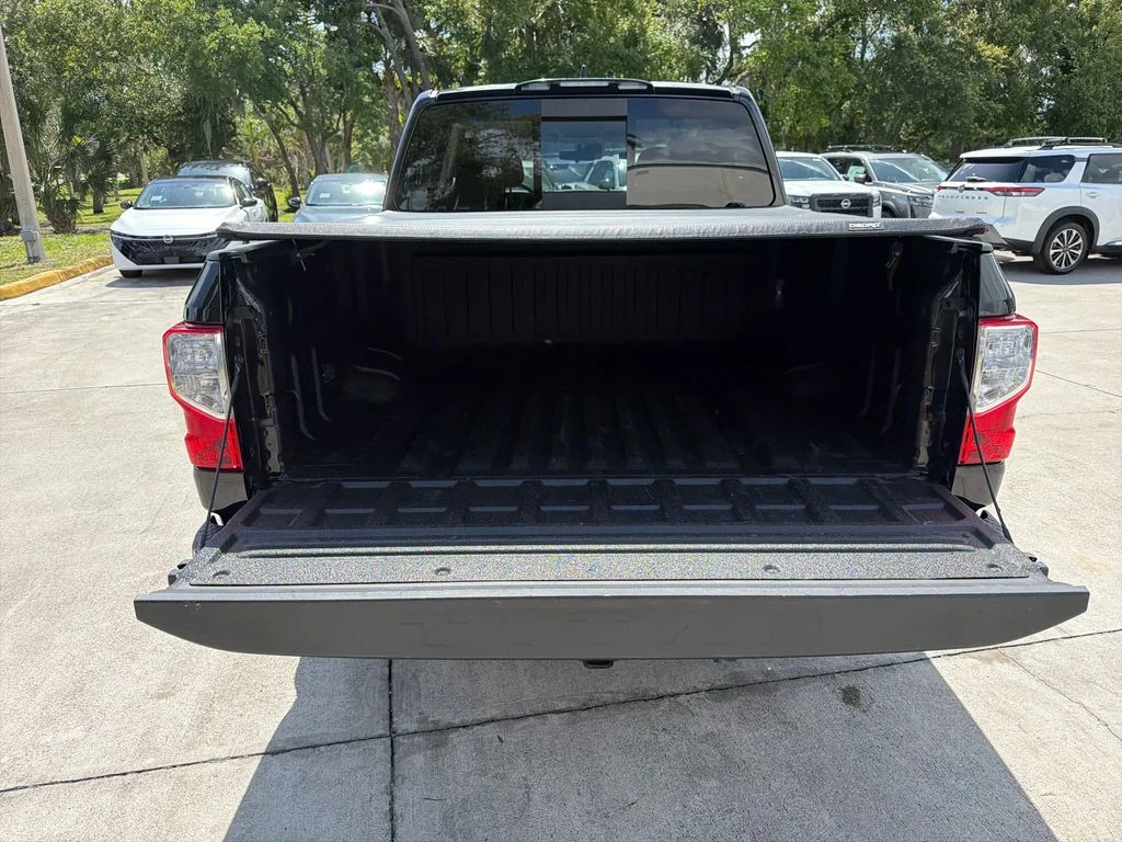 2023 Nissan Titan SV - Photo 31