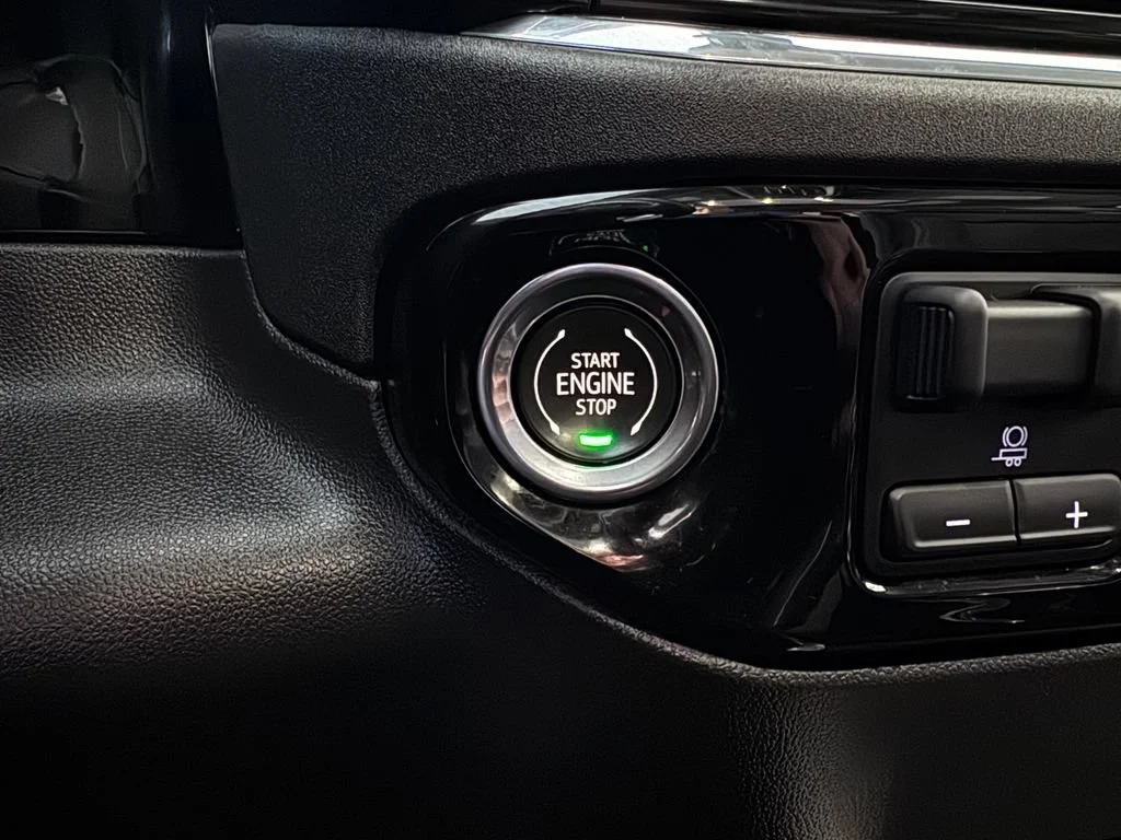 2023 GMC Sierra 1500 SLT - Photo 24