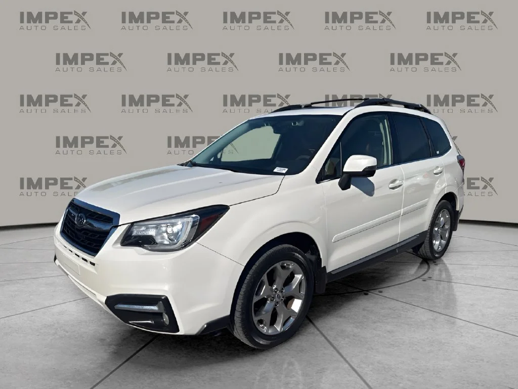 Used 2017 White Subaru 2.5i Touring image 1