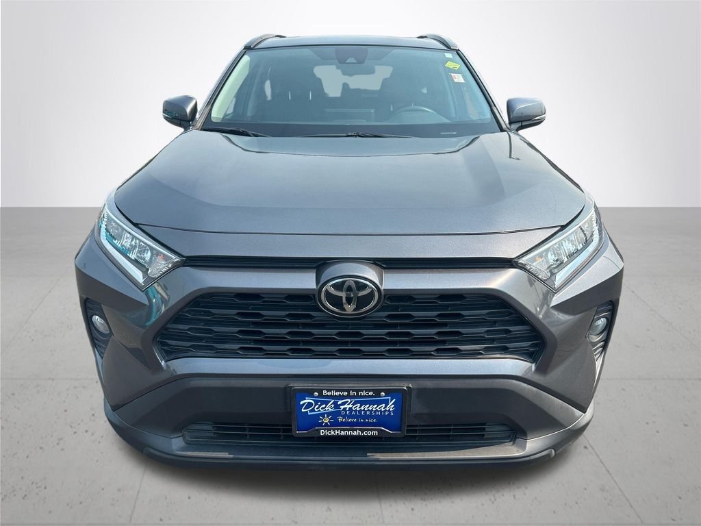 Used 2021 Gray Toyota XLE image 3
