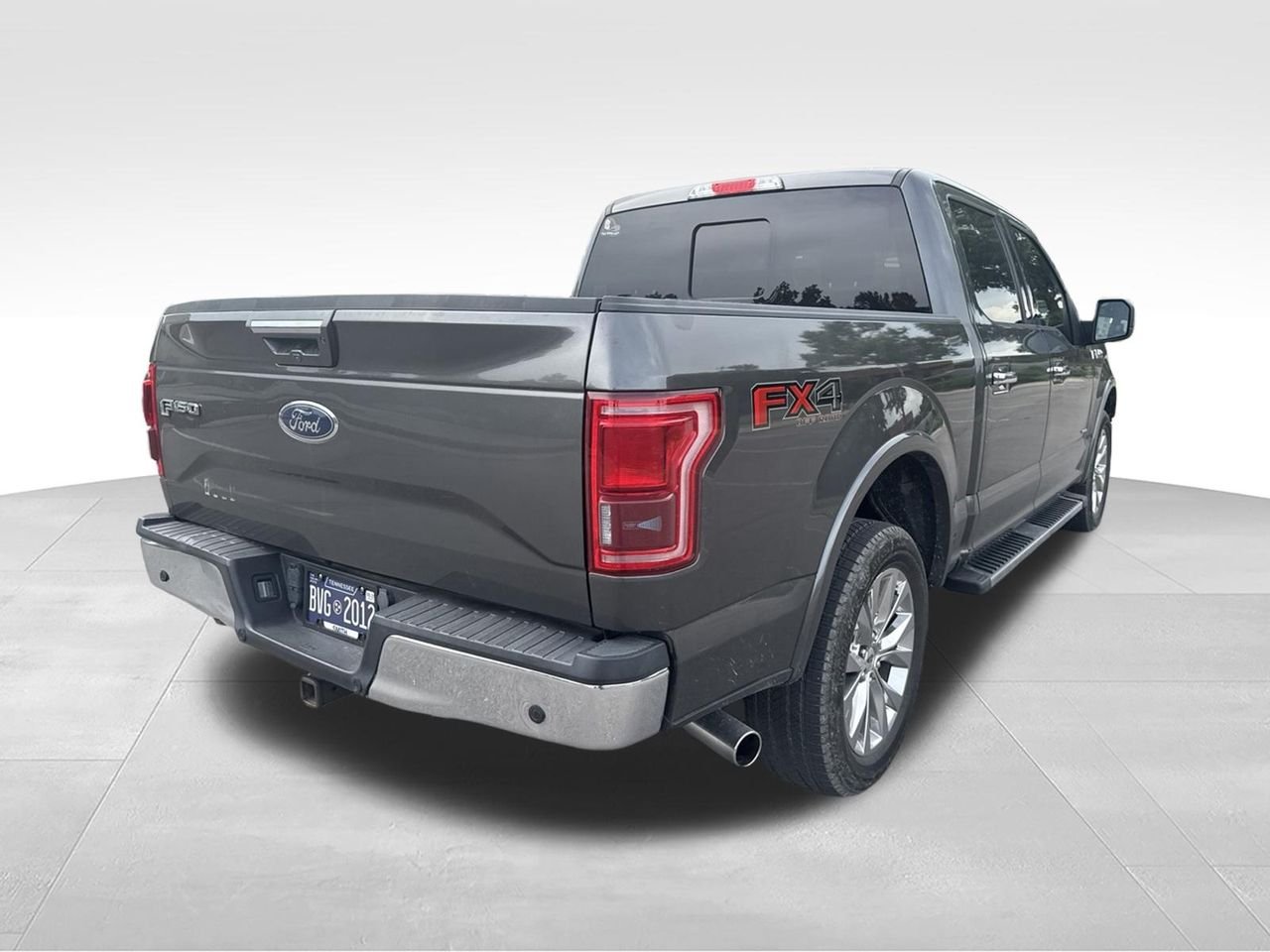 Used 2017 Gray Ford Lariat image 4