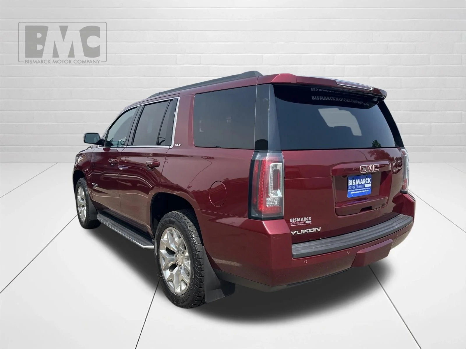 Used 2018 Red GMC SLT image 4