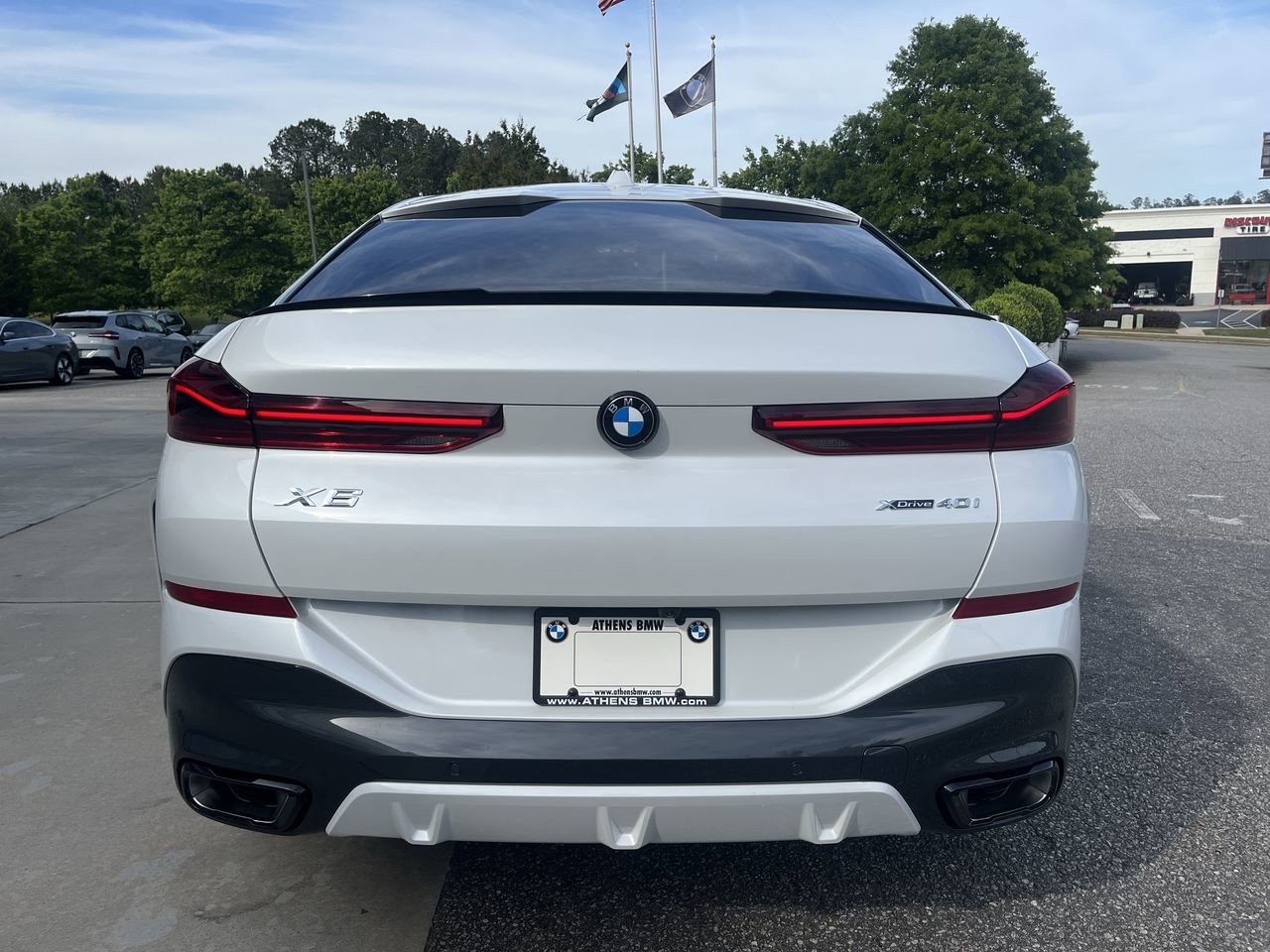 New 2027 Mineral White Metallic BMW xDrive40i image 12
