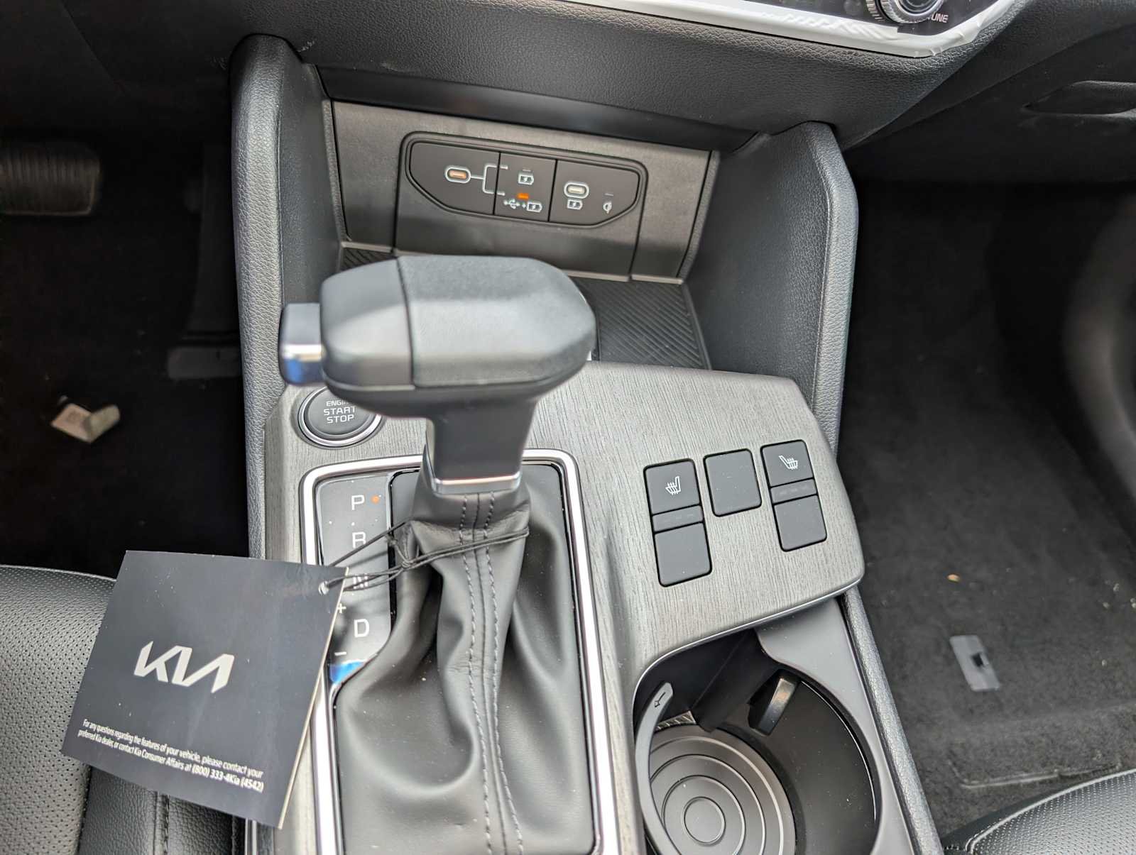 New 2026 Glacial White Pearl Kia X-Line image 24
