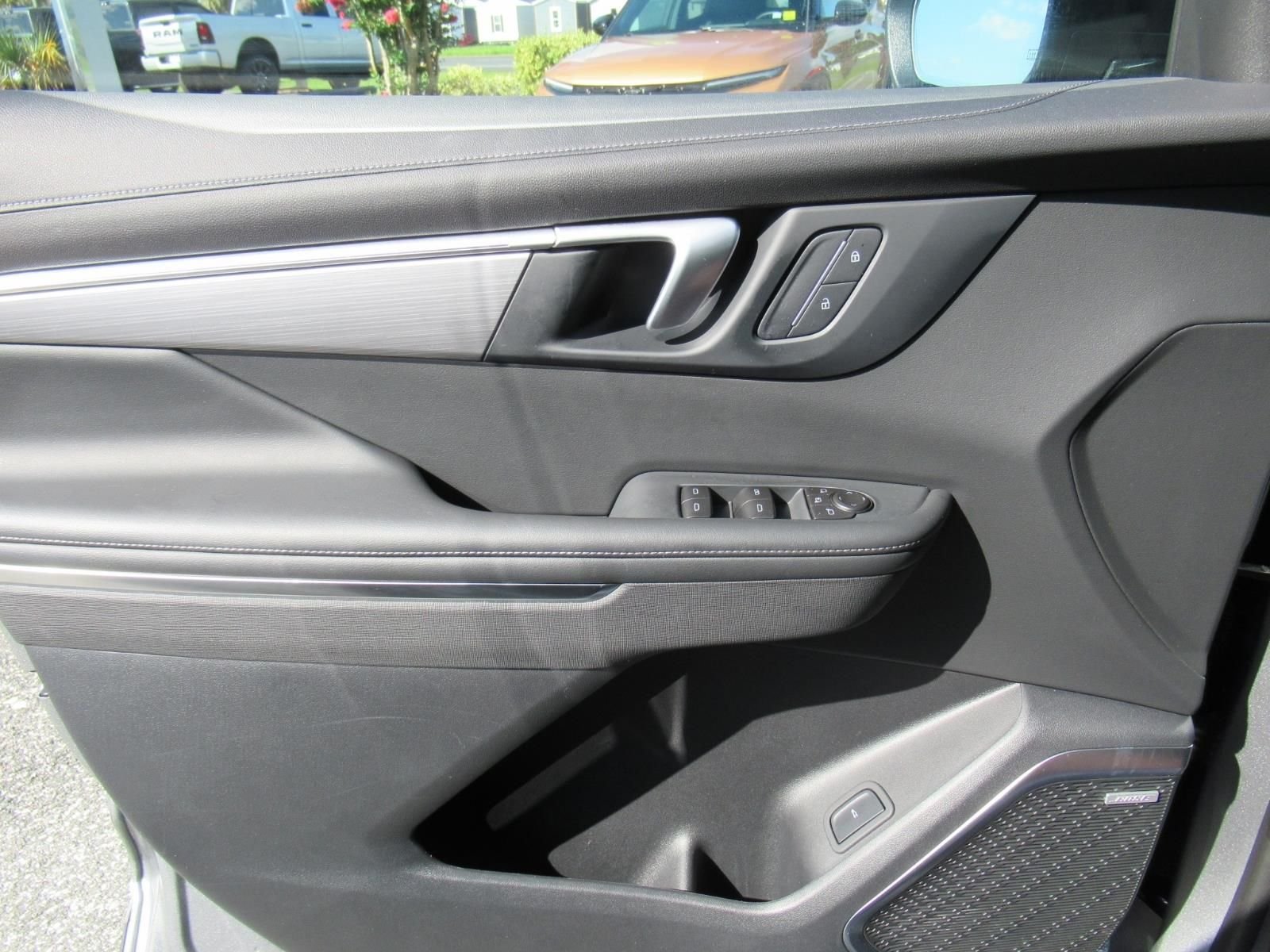 Used 2026 Gray Buick Preferred image 23