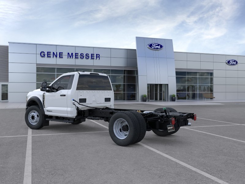 New 2026 Oxford White Ford F-600® XL image 4