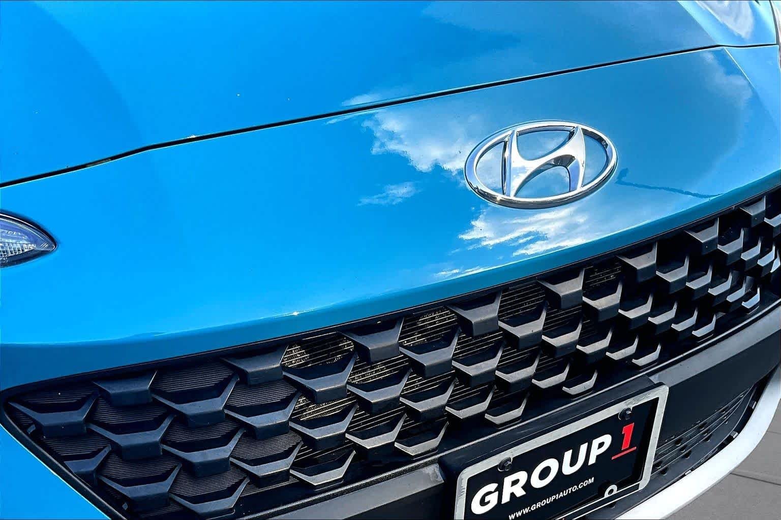 Used 2022 Teal Isle Hyundai SEL image 29