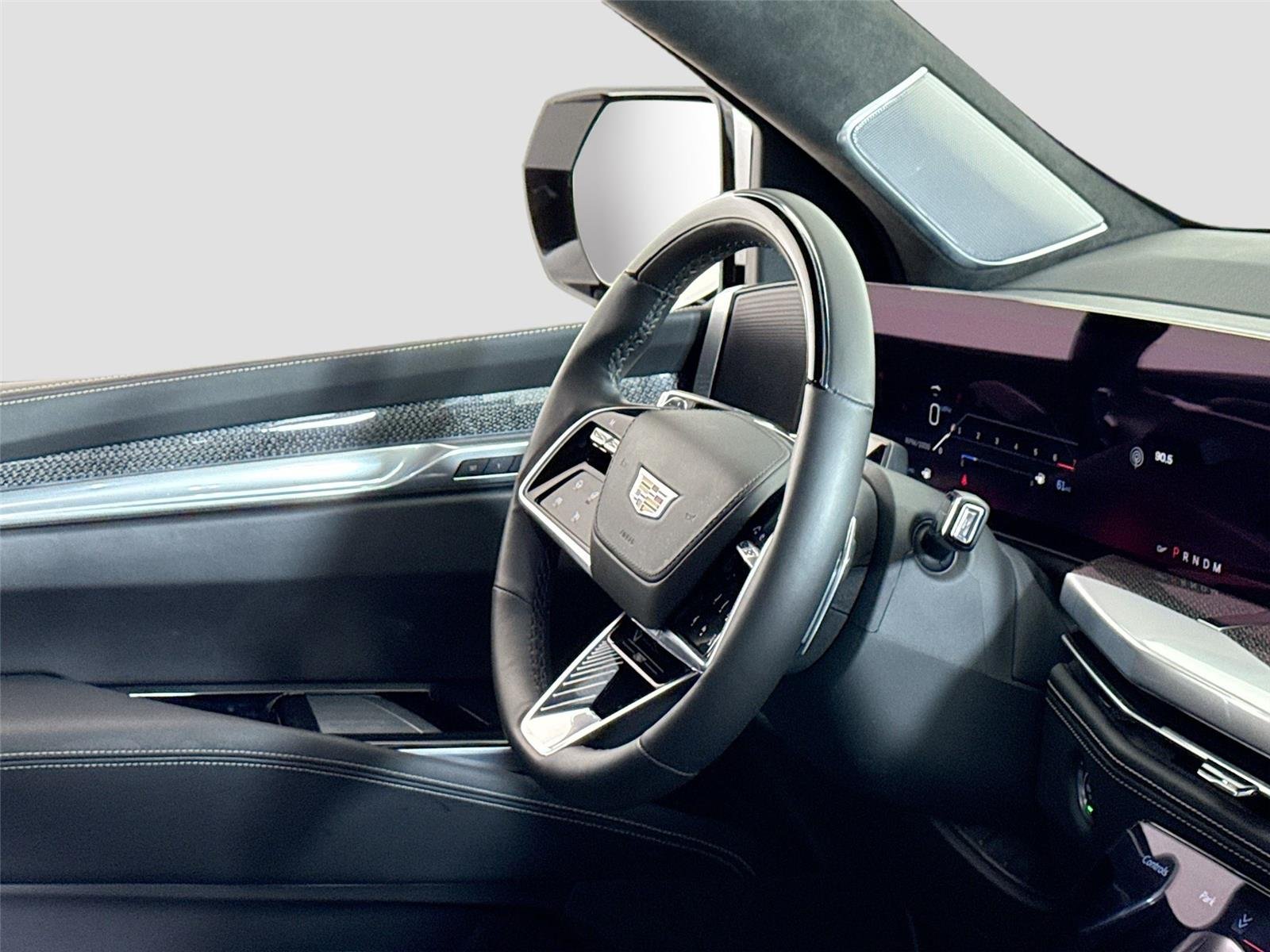 Used 2025 Crystal White Tricoat Cadillac AWD V-Series | Rear TVs | Super Cruise image 37