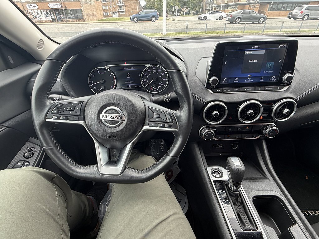 Used 2022 Super Black Nissan SV image 31