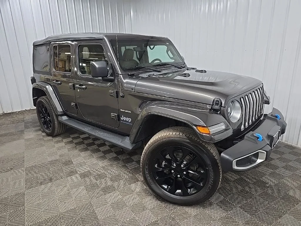 Used 2023 Gray Jeep Sahara 4xe image 7